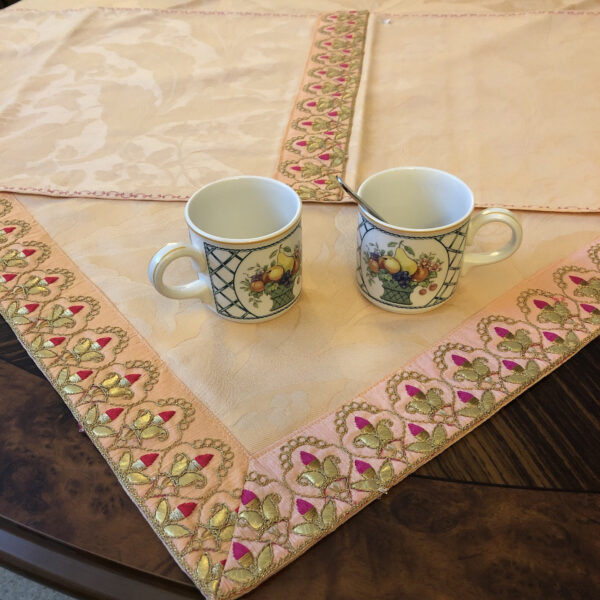 Luxury tablecloth and runner set